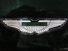 Aston Martin V8