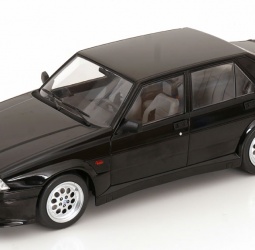 1:18 Alfa Romeo 75 Turbo Evoluzione 1987 crni Model Car Group dužina: 24,10 centimetara