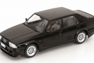 1:18 Alfa Romeo 75 Turbo Evoluzione 1987 crni Model Car Group dužina: 24,10 centimetara
