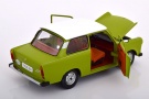 1:18-Trabant 601-1964-1990-green-creme-Sun Star – length: 19,80 centimeters