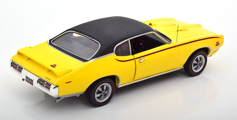 Motormax 1969 Pontiac Model Araba 1:18 Ölçek