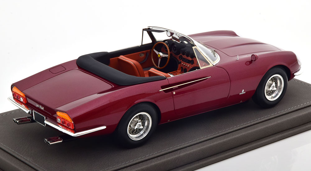 KK-Scale 1:18 Ferrari 365 California Spyder année 1966 rouge KKDC180051