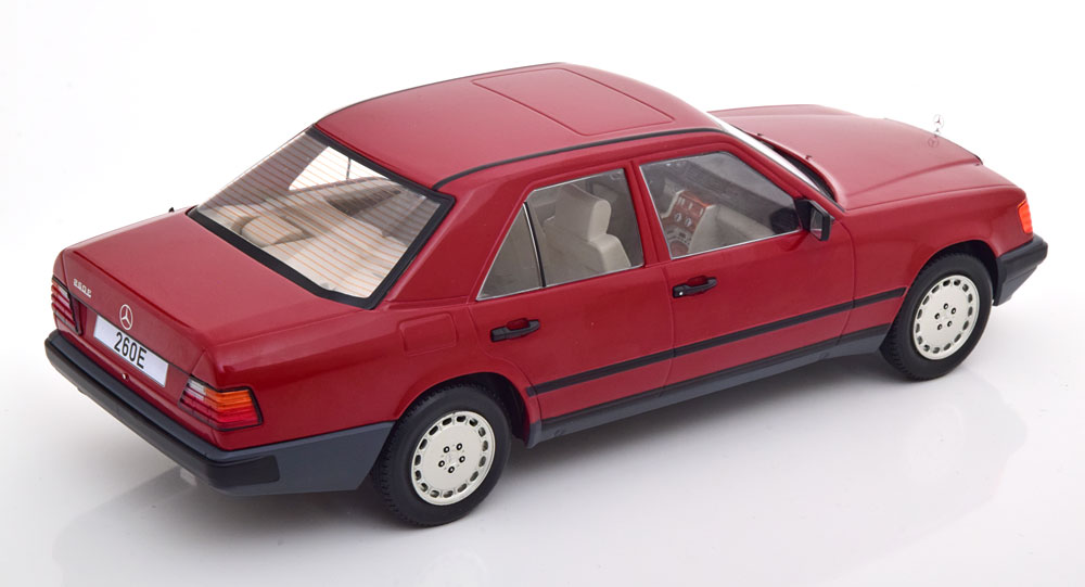 MCG 1:18 MERCEDES Benz 260 E ( W124) in gold metallic EUR 49,99 - FR