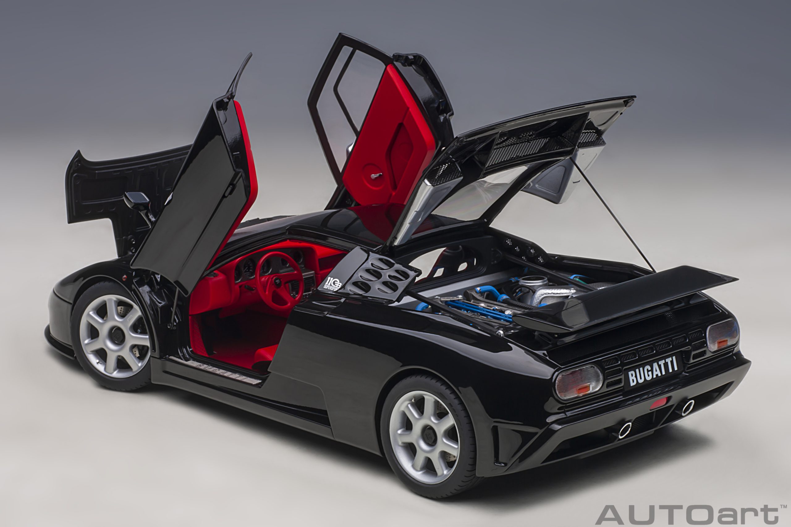 1:18-Bugatti EB 110 SS-1992-1995-black-AUTOart