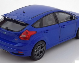 Birthday gifts-1:18-Ford Focus ST model cars